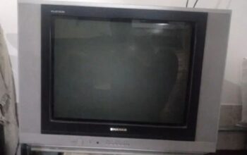 تلوزیون ۲۱ LG